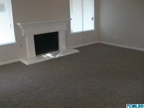 2552 Nectarine St, Selma, CA 93662 photo 8
