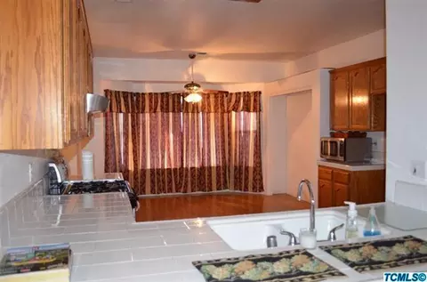 1190 Pine Dr, Lemoore, CA 93245 photo 14