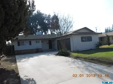 541 E Myrtle Ave, Visalia, CA 93292 photo 1