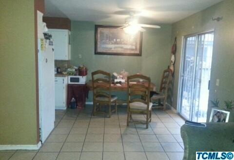 438 N Orange Ave, Exeter, CA 93221 photo 2