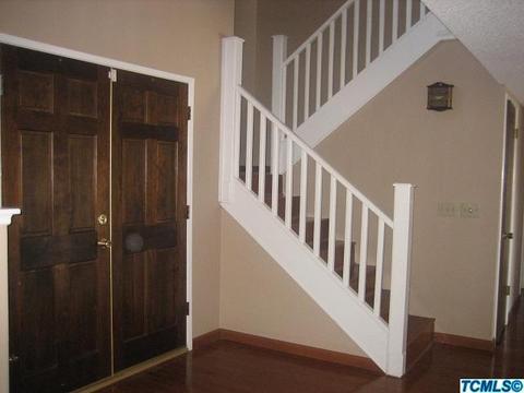 929 Cedar Ln, Lemoore, CA 93245 photo 4