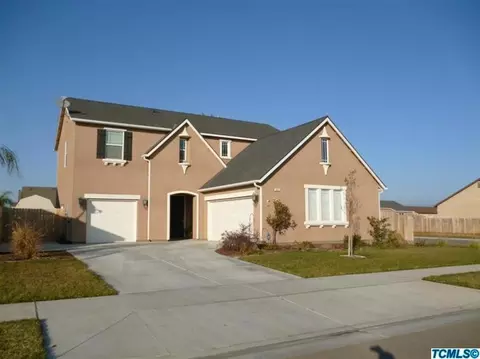 1077 Daisy Ct, Dinuba, CA 93618 photo 1