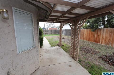 1525 Pine Dr, Lemoore, CA 93245 photo 17