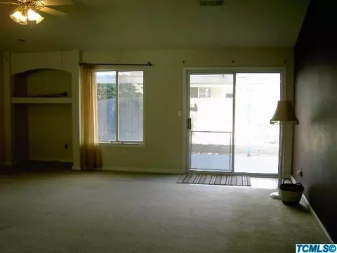 4004 E Stapp Ct, Visalia, CA 93292 photo 7