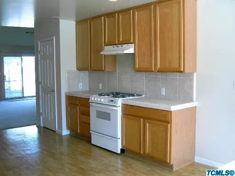 4004 E Stapp Ct, Visalia, CA 93292 photo 12