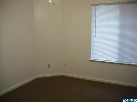 1730 E Vine Ct, Visalia, CA 93292 photo 10