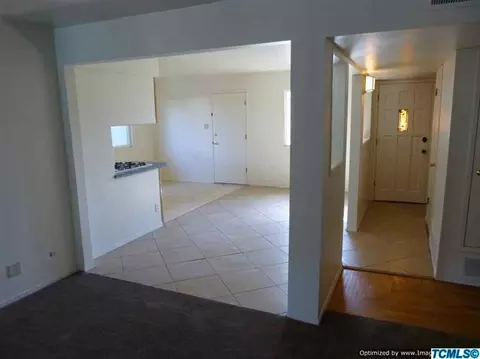 2332 E Howard Ave, Visalia, CA 93292 photo 7