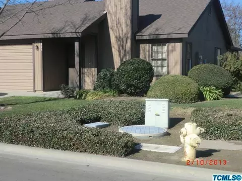 2404 E Tulare Ave, Visalia, CA 93292 photo 2