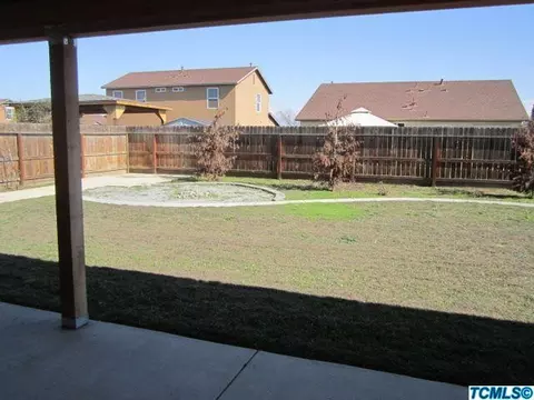 236 S Sol Ct, Visalia, CA 93292 photo 9