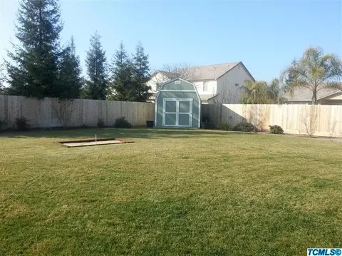 4024 E Vassar Ct, Visalia, CA 93292 photo 6