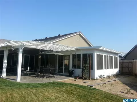 4024 E Vassar Ct, Visalia, CA 93292 photo 3