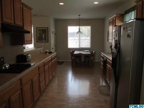 2018 E La Vida Ave, Visalia, CA 93292 photo 6