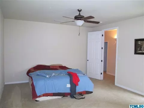2018 E La Vida Ave, Visalia, CA 93292 photo 10