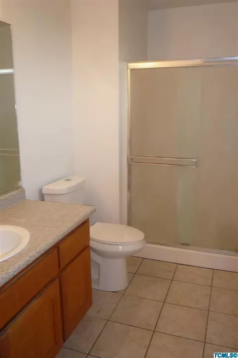 260 E Stanford Ave, Pixley, CA 93256 photo 9