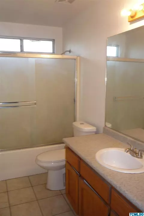 260 E Stanford Ave, Pixley, CA 93256 photo 6