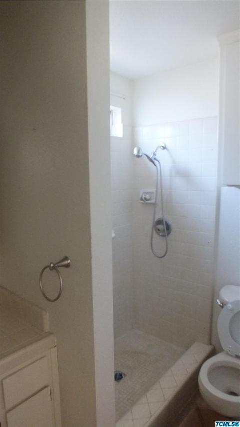 1986 E Olive Way, Dinuba, CA 93618 photo 7