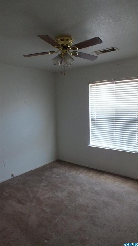 1986 E Olive Way, Dinuba, CA 93618 photo 9