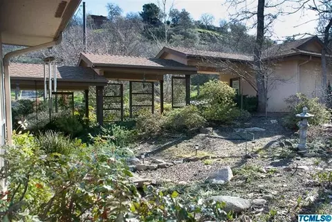 43672 Skyline Dr, Three Rivers, CA 93271 photo 2