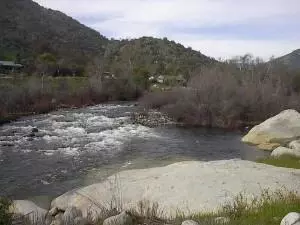 41695 Sierra Dr, Three Rivers, CA 93271 photo 2