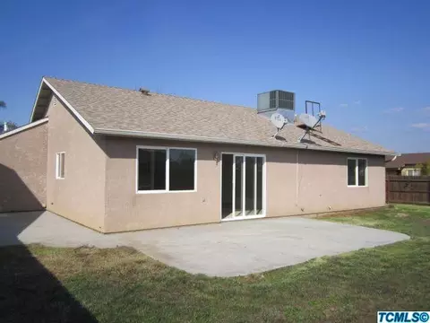 311 E Robin Ave, Visalia, CA 93291 photo 5