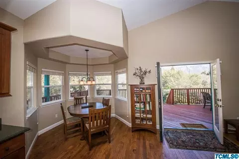 45220 Hammond Dr, Three Rivers, CA 93271 photo 9