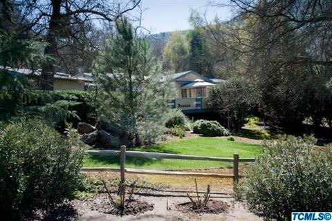 40963 Oakridge Dr, Three Rivers, CA 93271 photo 2