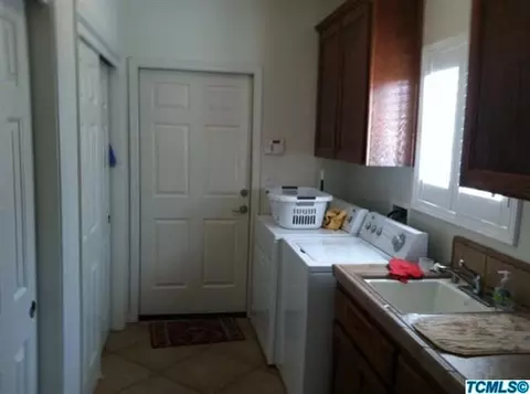2347 N Carson Ct, Visalia, CA 93291 photo 15