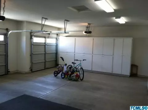 2347 N Carson Ct, Visalia, CA 93291 photo 17