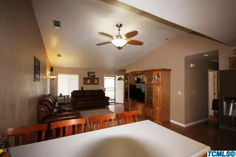622 Birdsong Ct, Exeter, CA 93221 photo 6