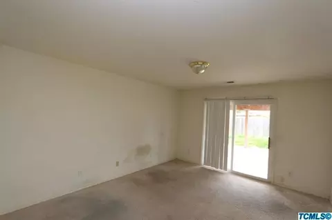 415 Tucker Ave, Sanger, CA 93657 photo 12