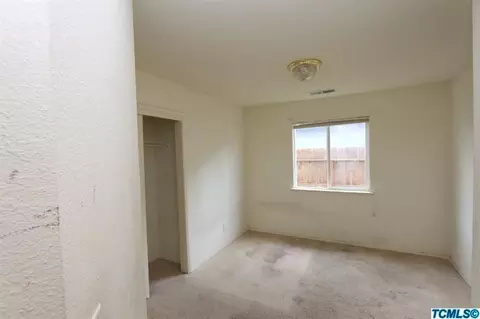 415 Tucker Ave, Sanger, CA 93657 photo 11
