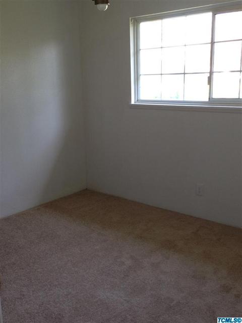 420 S Francis Ave, Exeter, CA 93221 photo 6