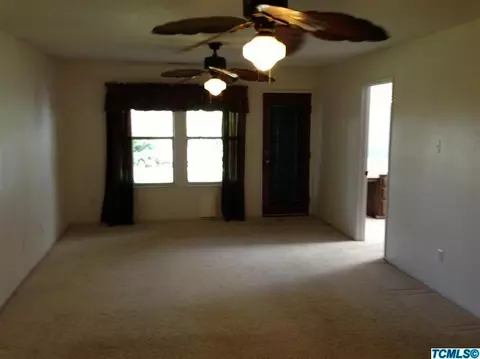 4014 W Iris Ave, Visalia, CA 93277 photo 10