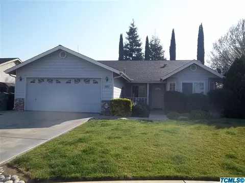 307 Patricia Ave, Exeter, CA 93221 photo 2