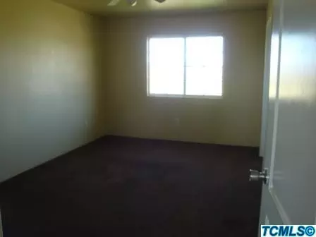 18327 Jackson Ave, Lemoore, CA 93245 photo 8