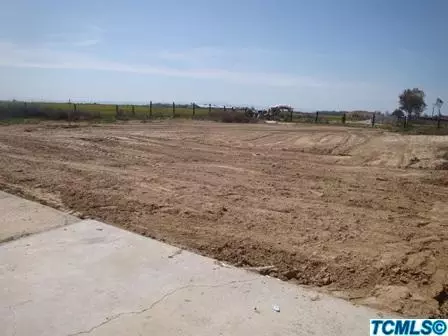 18327 Jackson Ave, Lemoore, CA 93245 photo 10