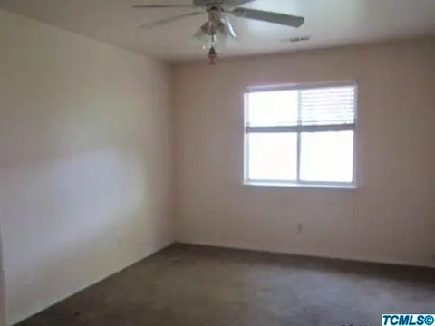 320 S Summit Dr, Visalia, CA 93292 photo 19