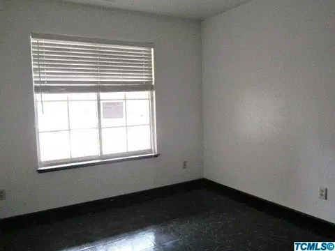 320 S Summit Dr, Visalia, CA 93292 photo 12