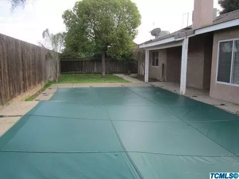 320 S Summit Dr, Visalia, CA 93292 photo 20