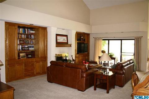 2523 E Hillcrest Ct, Visalia, CA 93292 photo 8