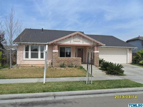 1959 E Cherry Ln, Reedley, CA 93654 photo 1