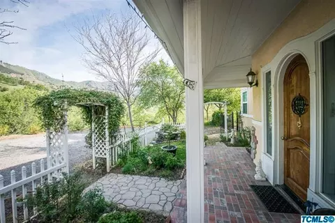 43671 Oak Leaf Trl, Three Rivers, CA 93271 photo 6