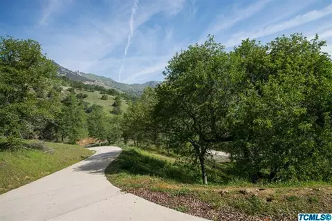 43671 Oak Leaf Trl, Three Rivers, CA 93271 photo 24