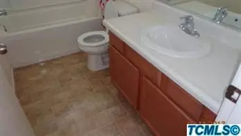 4306 E Willow Ave, Visalia, CA 93292 photo 2
