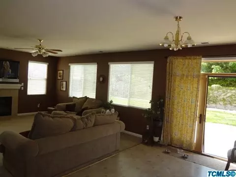 3710 E Cambridge Ct, Visalia, CA 93292 photo 19
