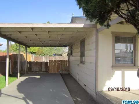 1906 N Giddings St, Visalia, CA 93291 photo 4
