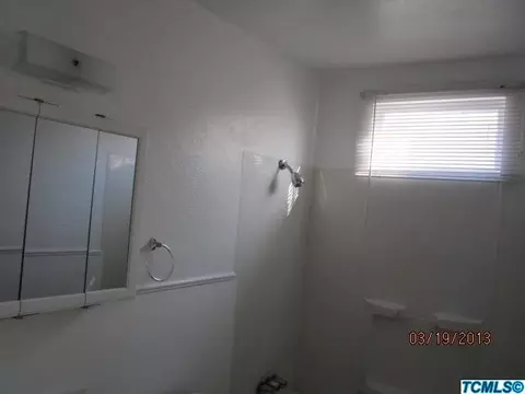 1906 N Giddings St, Visalia, CA 93291 photo 6