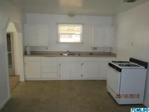 1906 N Giddings St, Visalia, CA 93291 photo 11