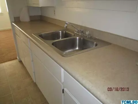 1906 N Giddings St, Visalia, CA 93291 photo 10