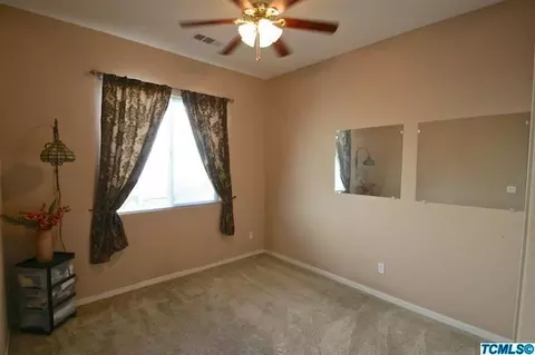 2216 N Mendonca Ct, Visalia, CA 93291 photo 22